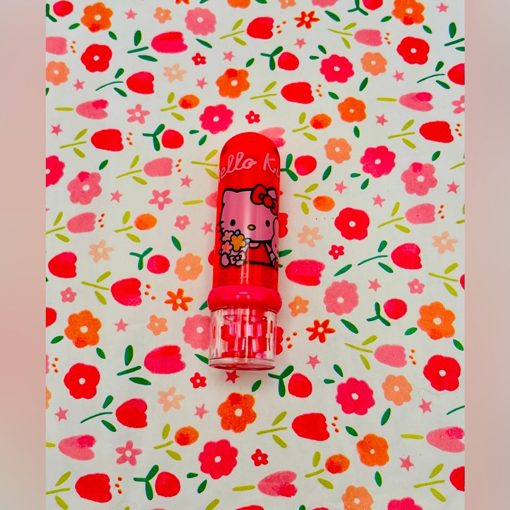 💋🌸Hello Kitty Lip Gloss🌸💄